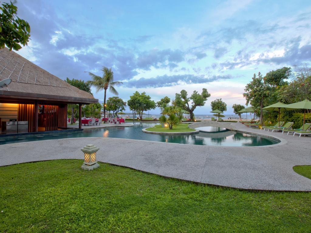 Resor Camakila Tanjung Benoa 4*